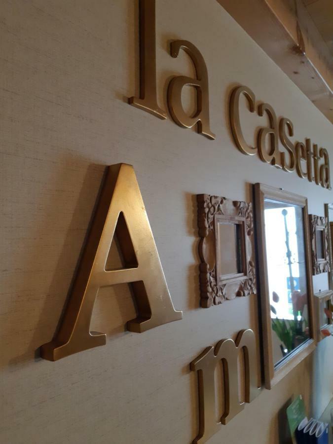 La Casetta 瓦尔多比亚德内 外观 照片